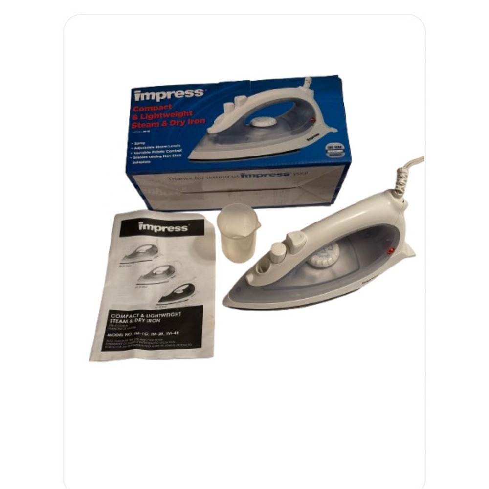 Impress Compact & Lightweight Steam & Dry Iron nonstick Variable‎ Levels